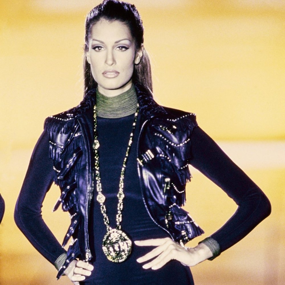 Vintage Gianni Versace 1992 fall runway show medusa medallion chain.